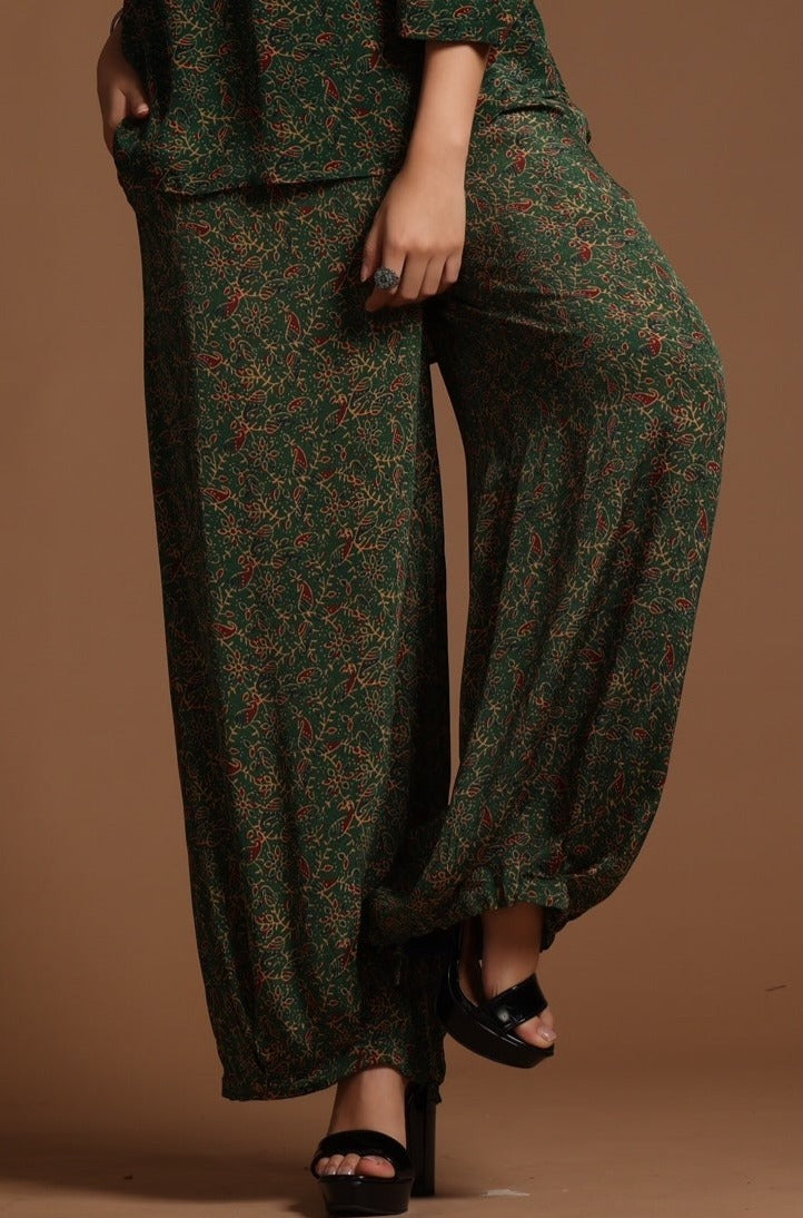 The Reva Wide Leg Pants Green