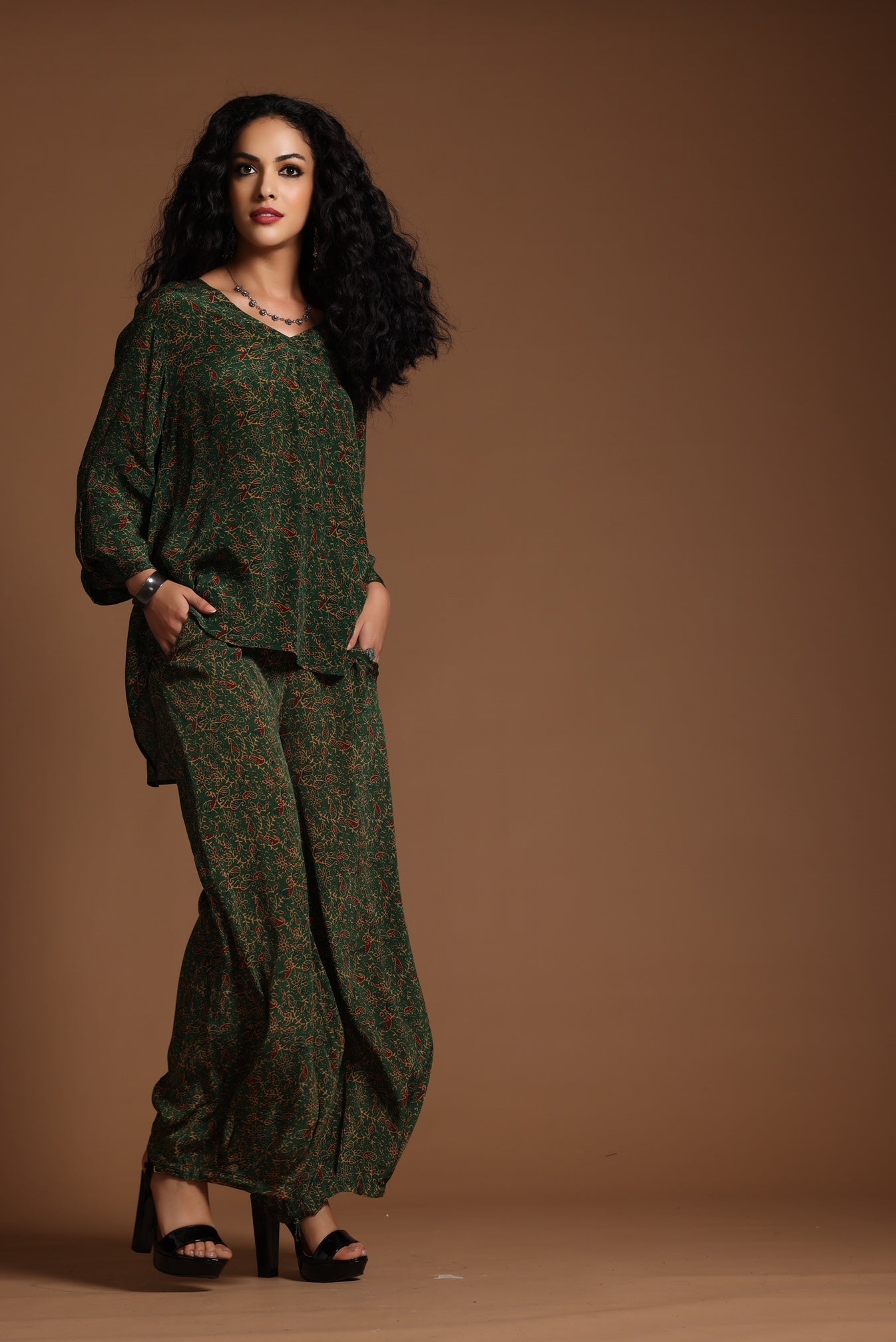 The Reva Wide Leg Pants Green