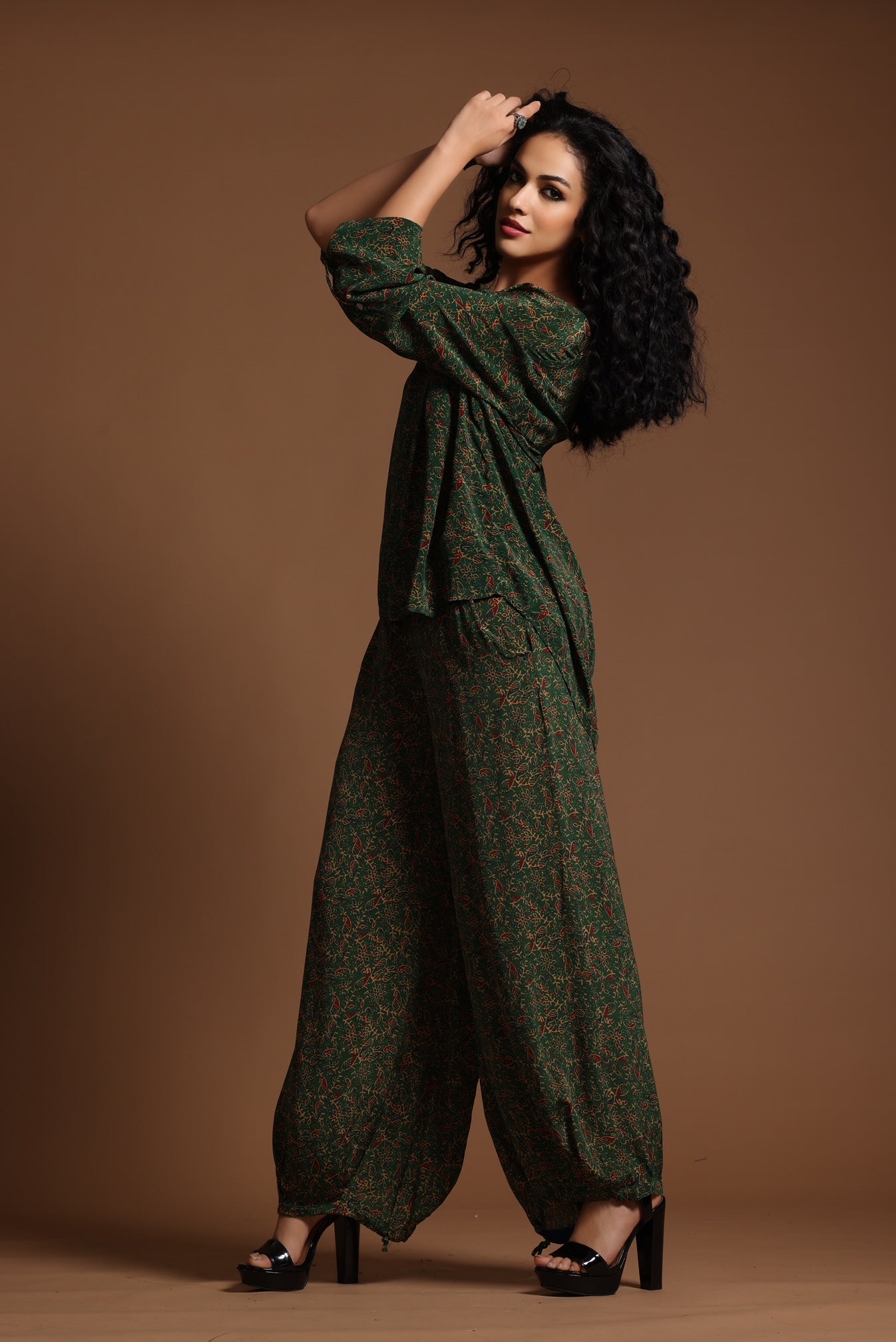 The Reva Wide Leg Pants Green