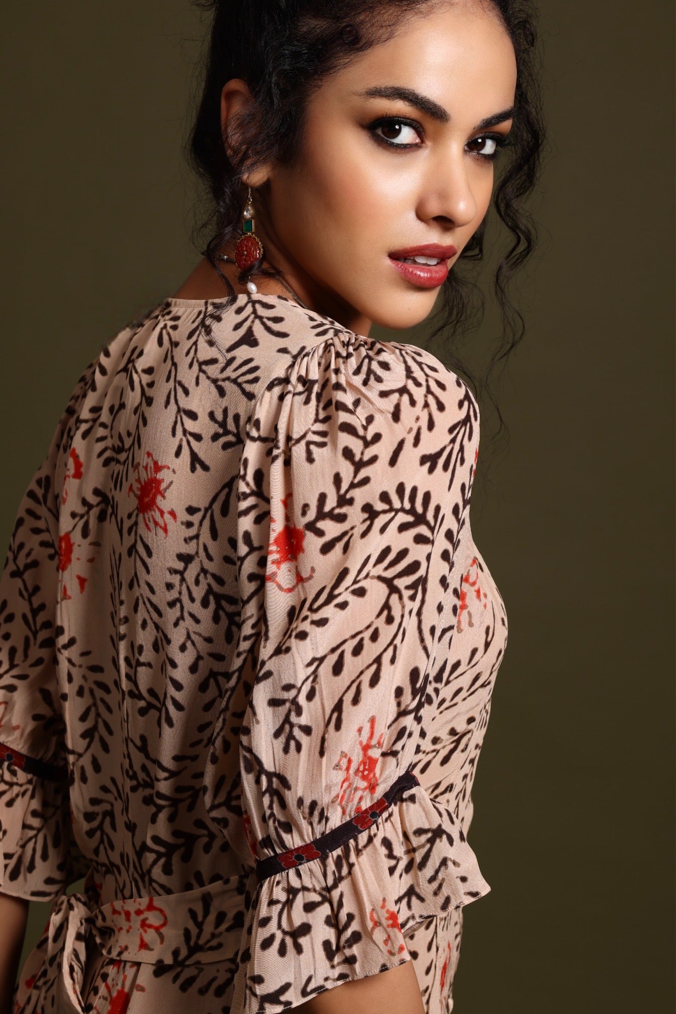 The Tara Midi Dress Beige