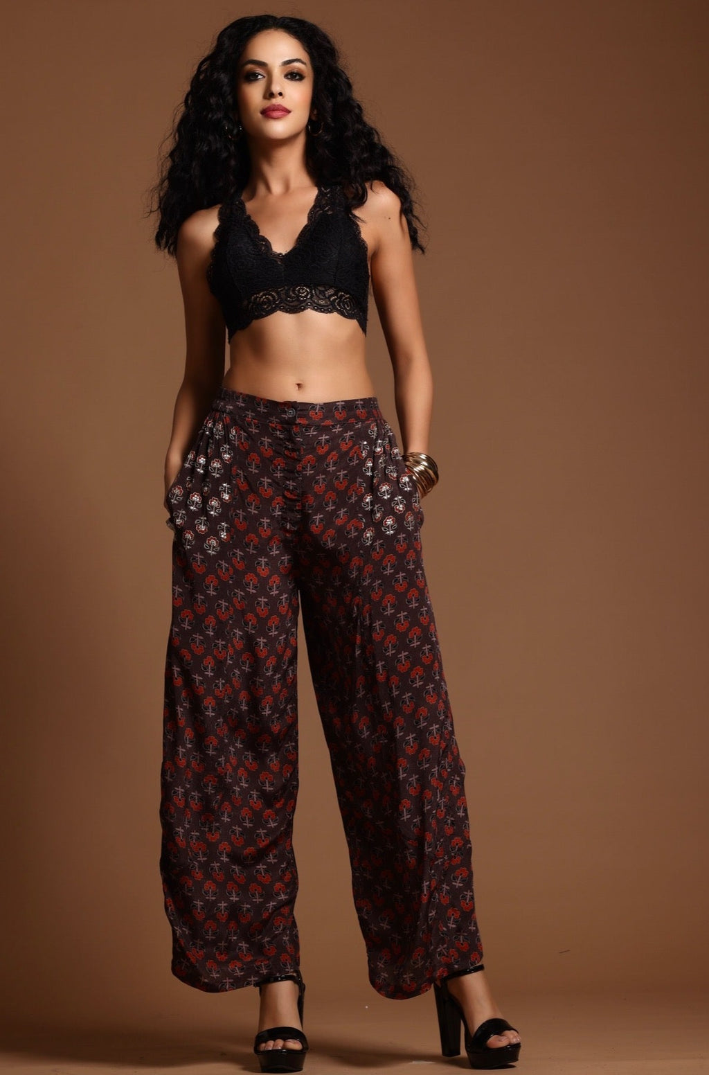 The Ira Barrel Leg Pants Brown