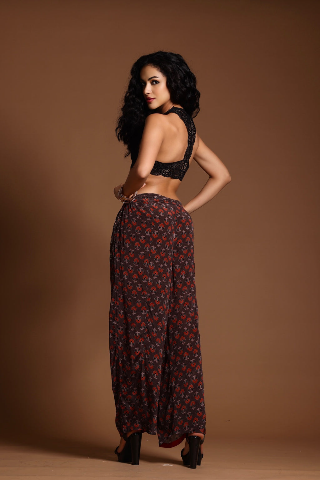 The Ira Barrel Leg Pants Brown