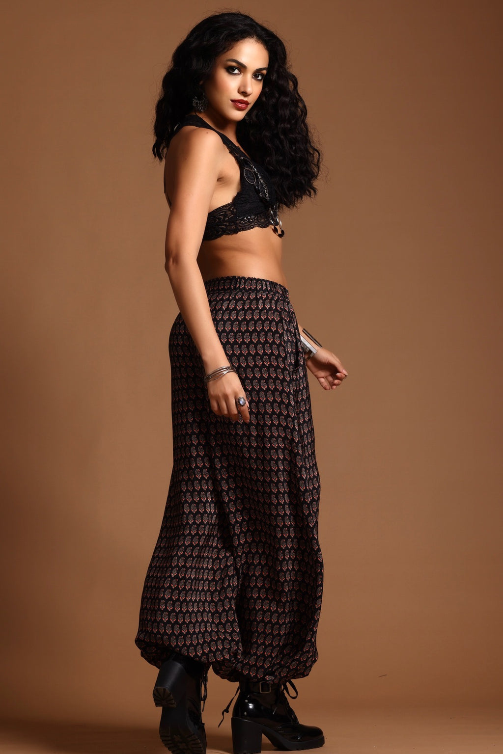 The Reva Wide Leg Pants Black