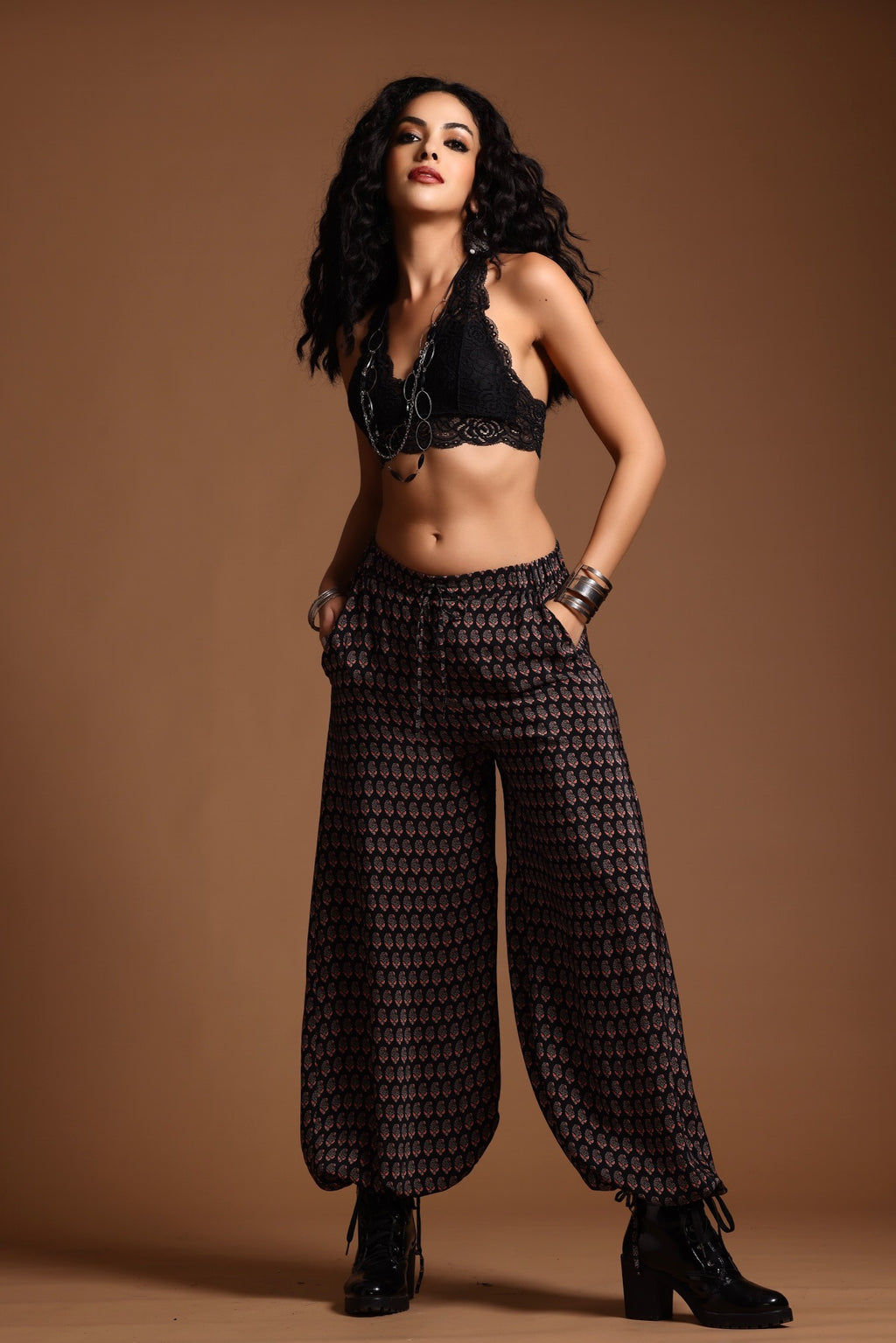 The Reva Wide Leg Pants Black