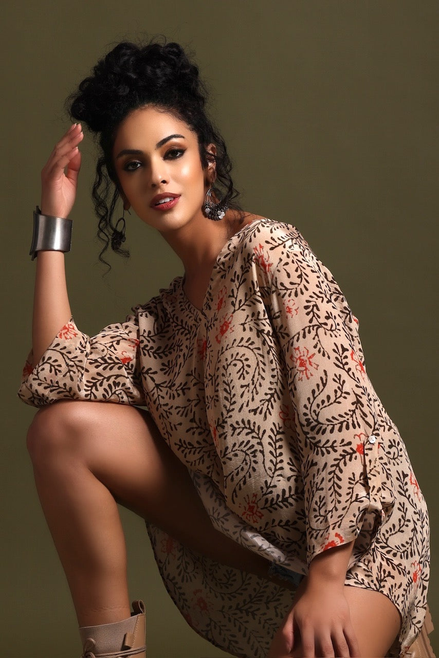 The Hailey Long Sleeve Blouse Floral Print