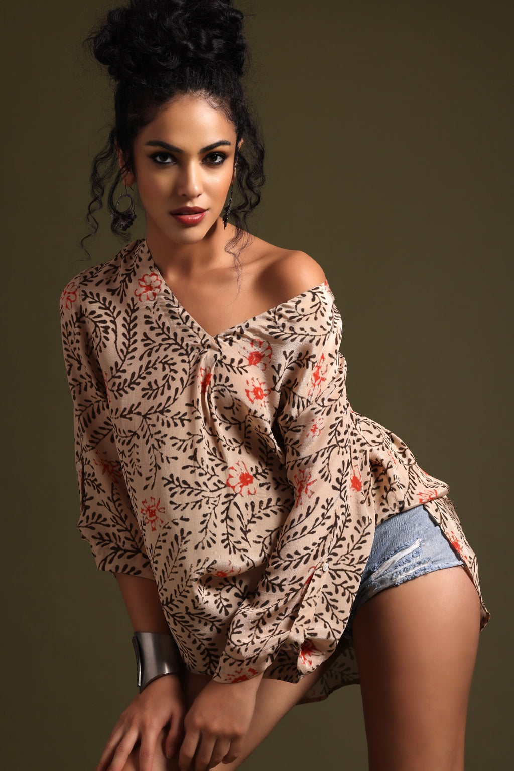 The Hailey Long Sleeve Blouse Floral Print