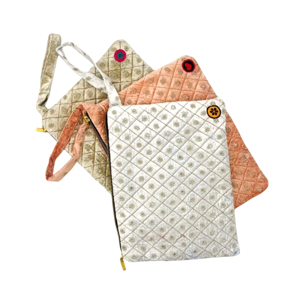 The Celeste Heart Pouch - Rose Blush