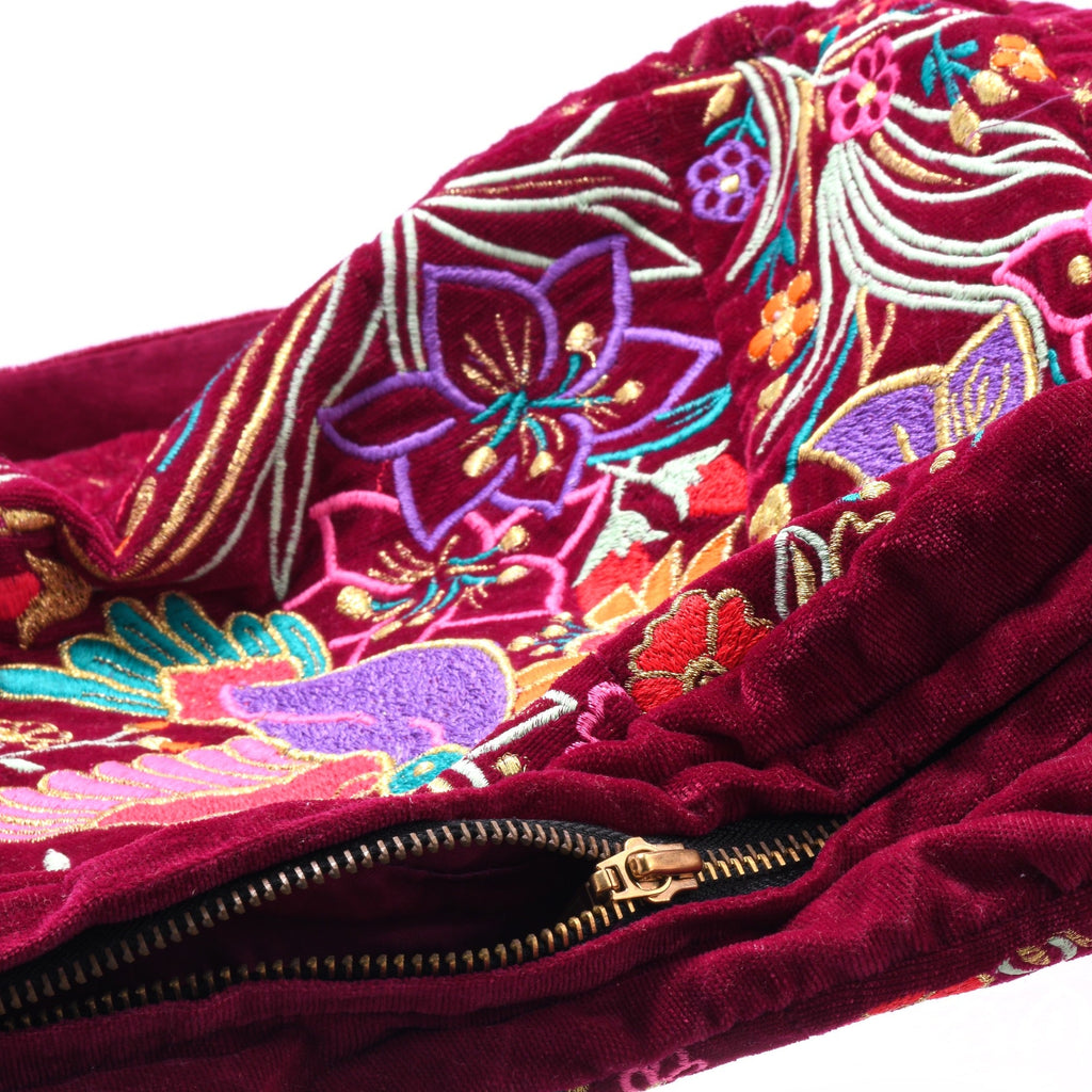 The Selena Luxe Tote Berry Red Light