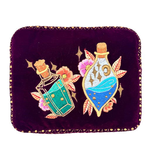 The Potions Luxe Pouch - Juicy Wine