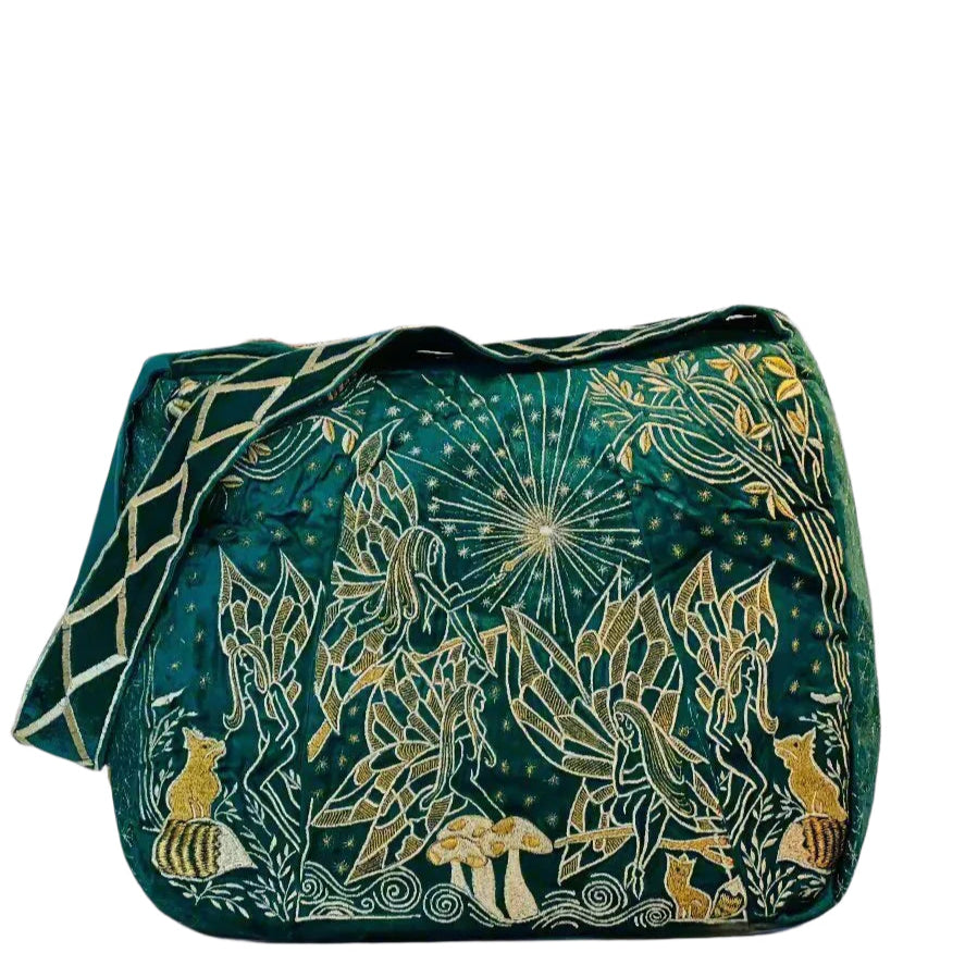 The Mystic Fall Tote Green