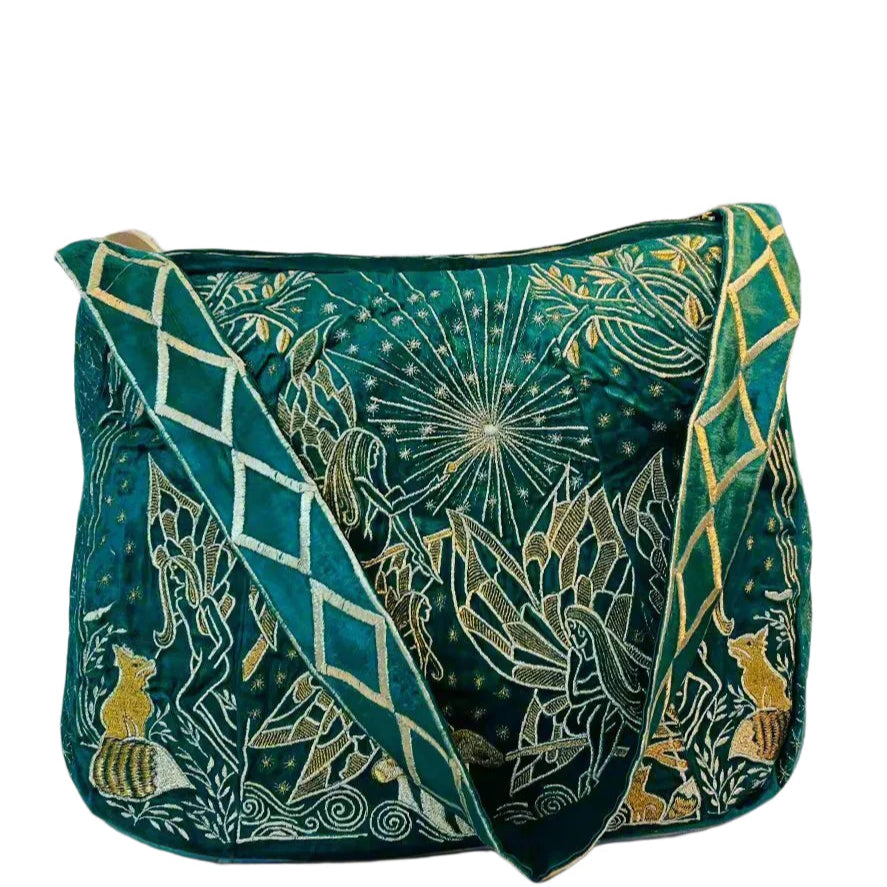 The Mystic Fall Tote Green