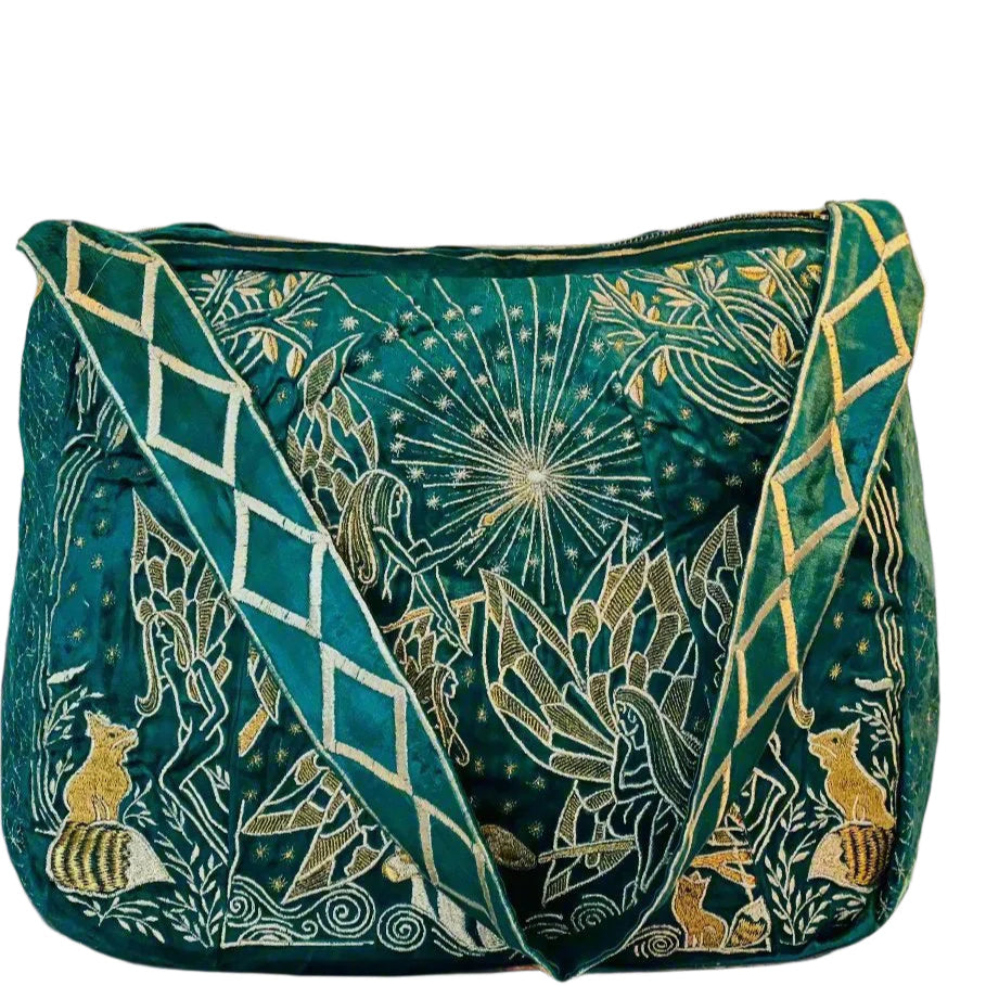 The Mystic Fall Tote Green