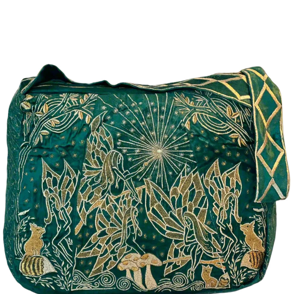 The Mystic Fall Tote Green